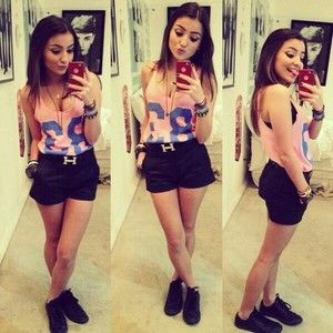 Meet your Posher, Marilyn